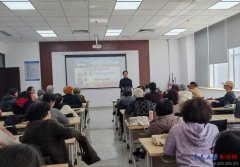 将复杂的人工智能学问为通俗易懂、可间接使用